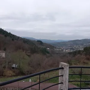 gte-de-la-chirouze-la-terrasse.hotels-rhonealpes.com/